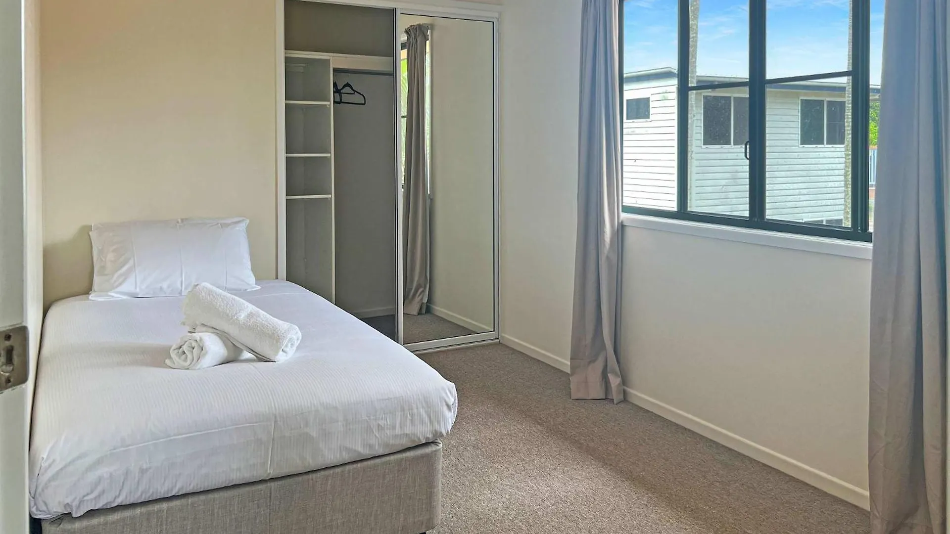 Holiday home Charming 3-Bedroom 2-Bathroom Townhouse Mackay