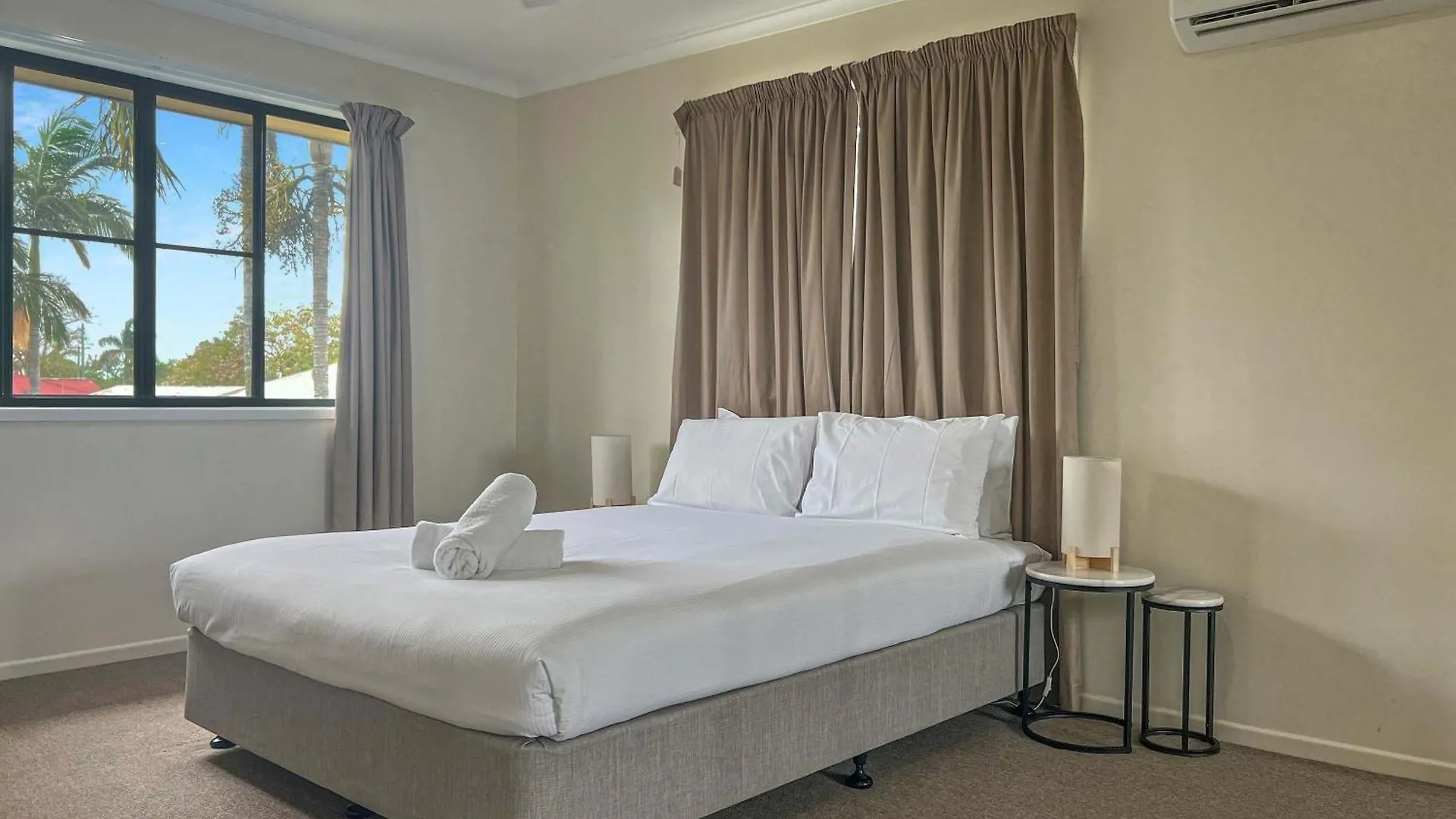 Charming 3-Bedroom 2-Bathroom Townhouse Mackay Australia
