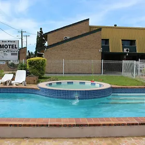 Sun Plaza - Motel